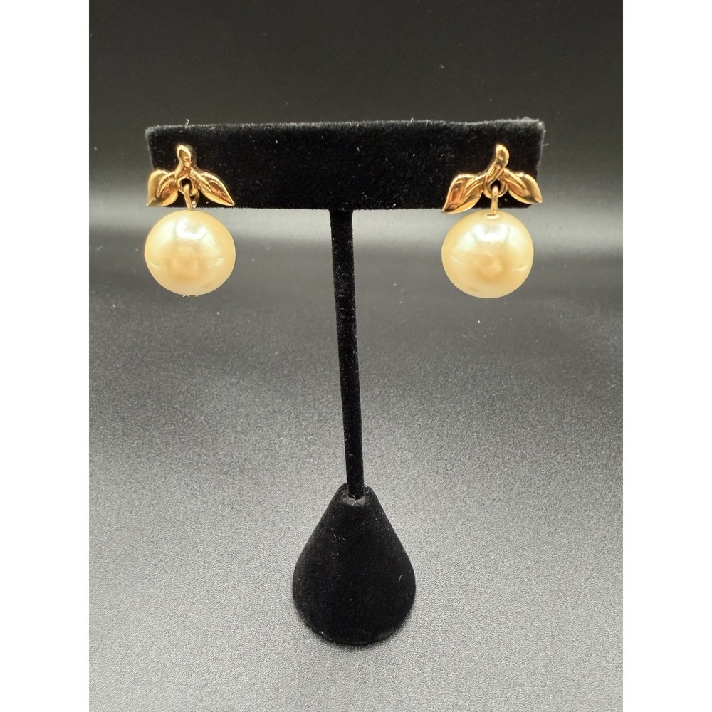 Vintage Avon Dangle Faux Pearl Gold Tone‎ Post Earrings
